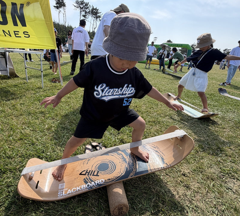 Slackline Experience Booth at Namimatsuri in Hamamatsu!