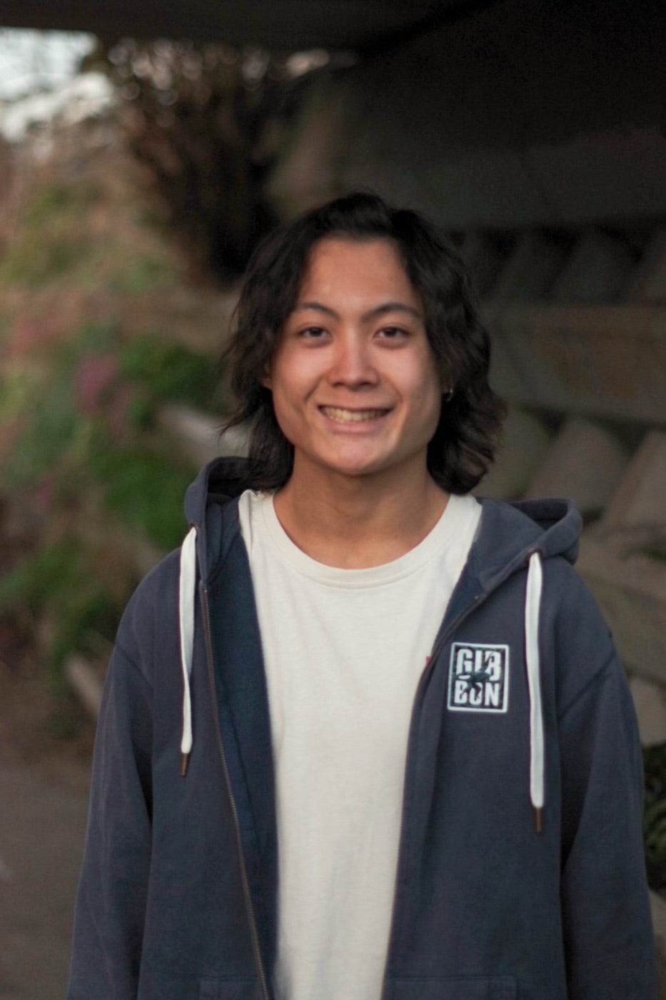 GIBBON Japanese slackline athlete
